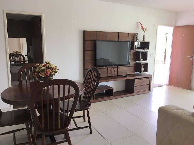 Ground floor flat with two suites (up to 8 people) at Canari